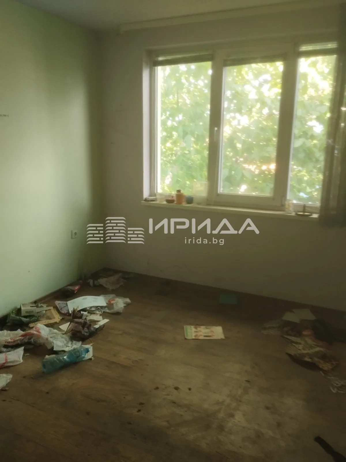 Къща, с. Мировяне, София - снимка 2 от 7