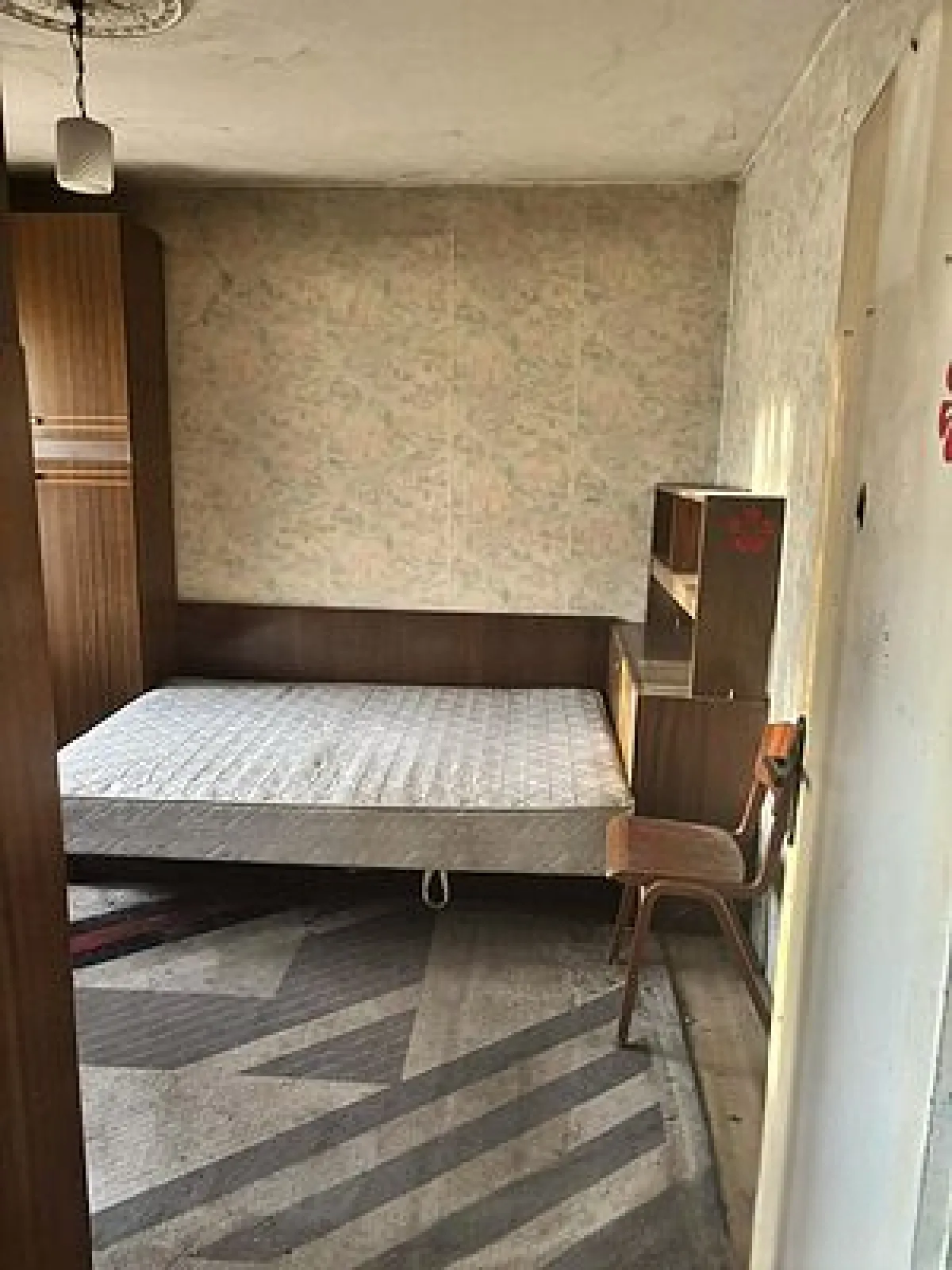 2-стаен, Чародейка, Русе