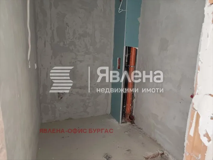 2-стаен, Братя Миладинови, Бургас - снимка 3 от 7
