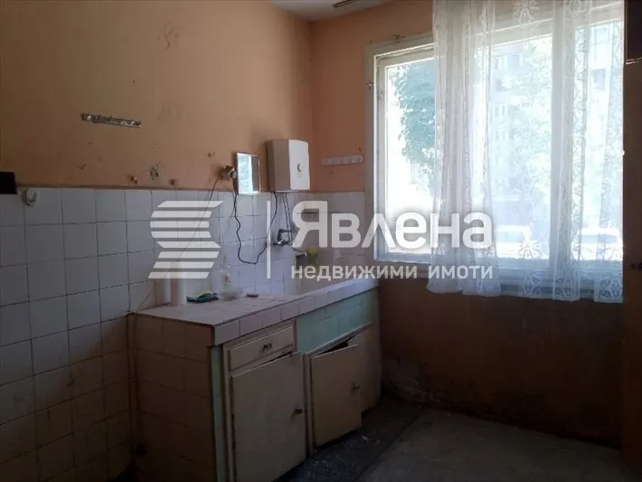 2-стаен, Широк център - север, Благоевград - снимка 3 от 9