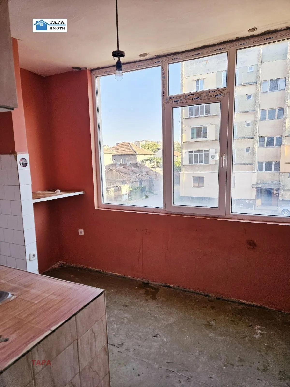 2-стаен, Монтана, Северозападна България - снимка 2 от 11