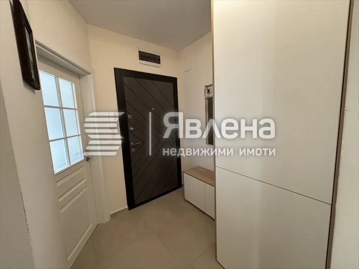 2-стаен, Център, Варна - снимка 2 от 12