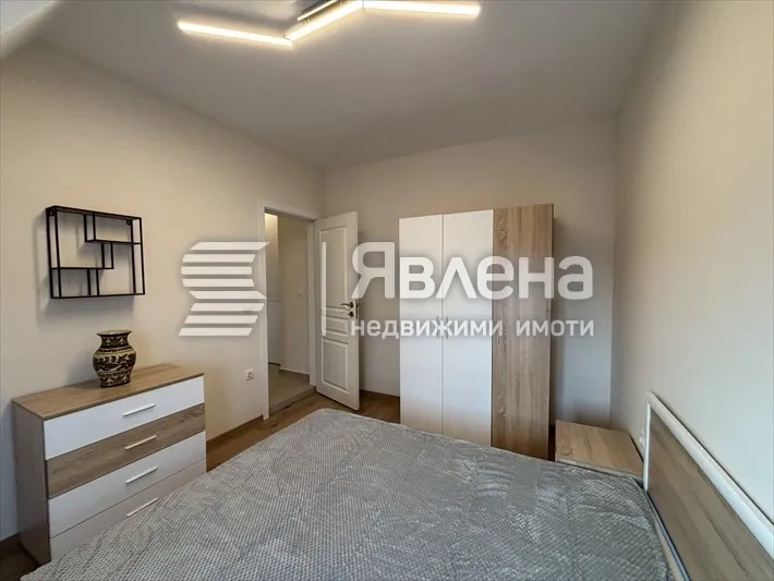 2-стаен, Център, Варна - снимка 11 от 12