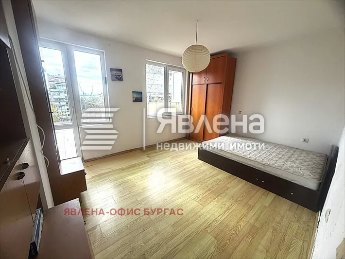 2-стаен, Възраждане, Бургас