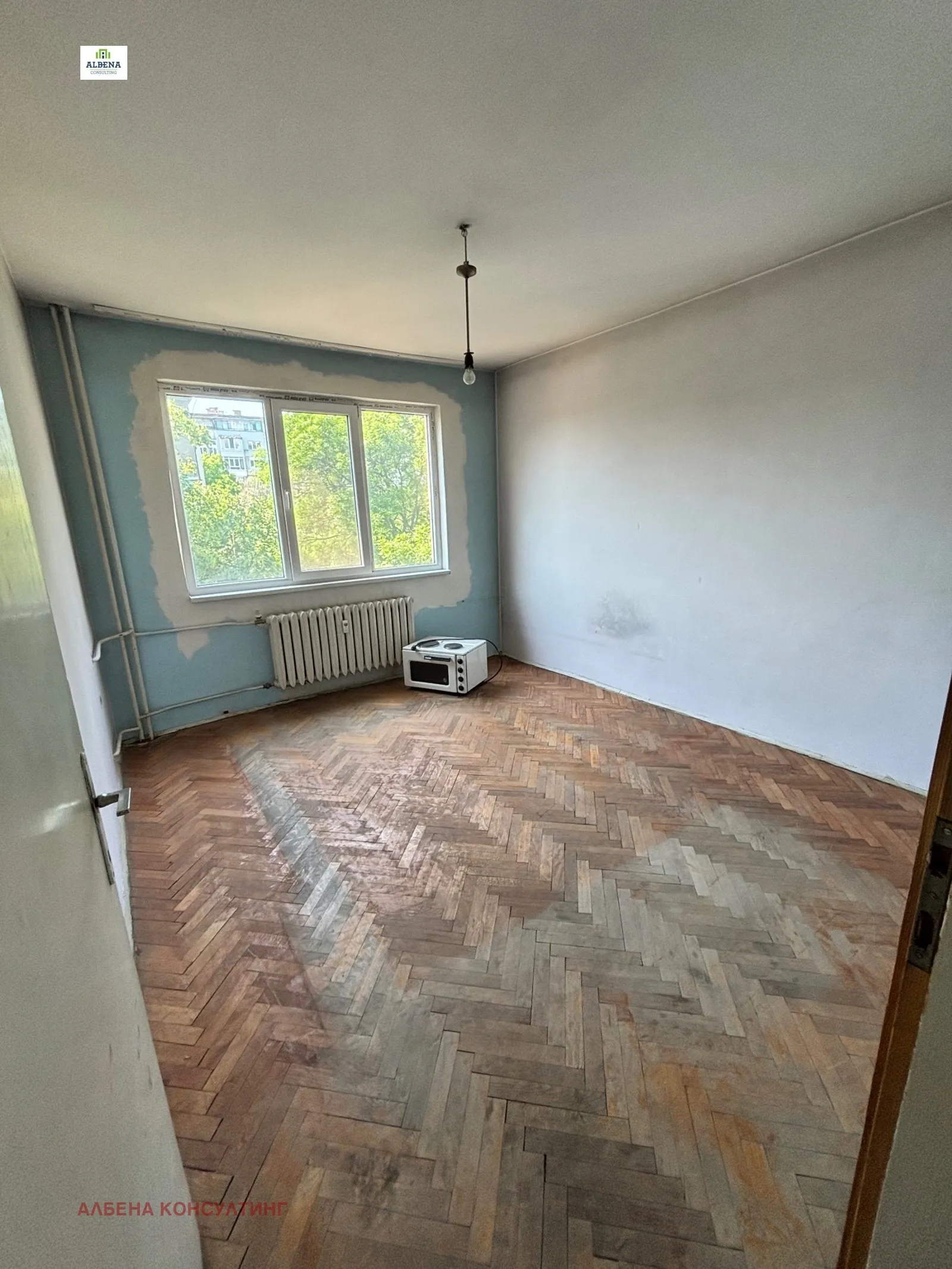 3-стаен, Света троица, София