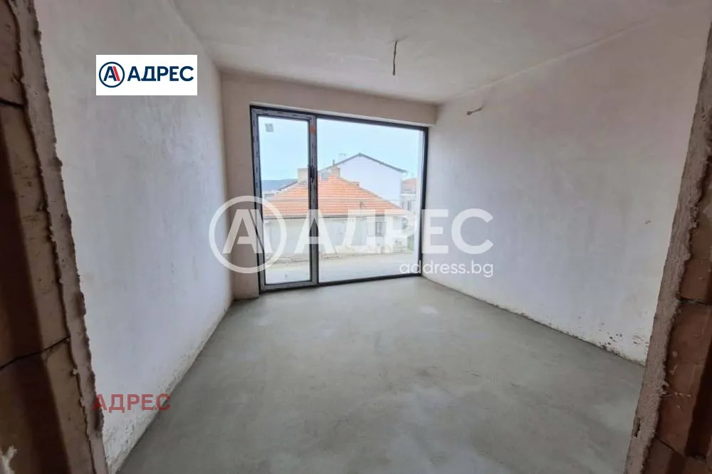 3-стаен, Траката, Варна - снимка 2 от 11