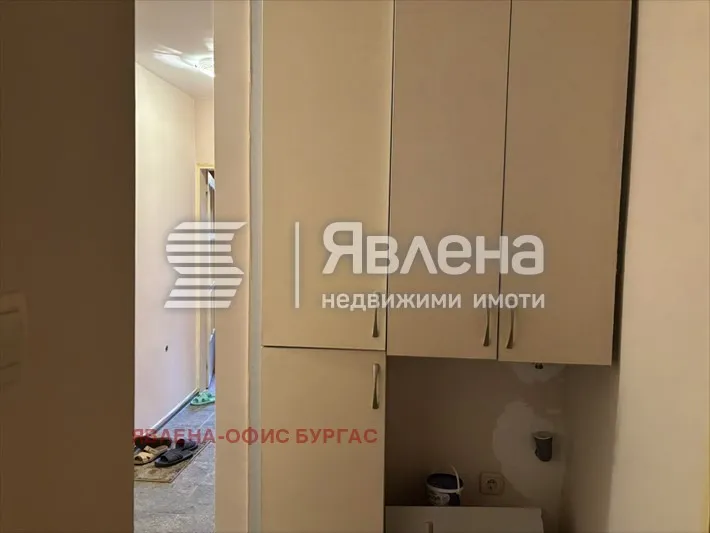 3-стаен, Възраждане, Бургас