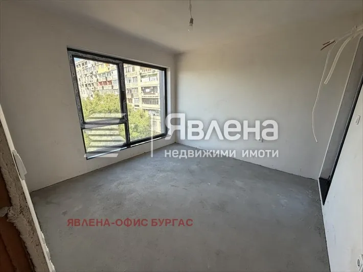 3-стаен, Славейков, Бургас - снимка 3 от 11