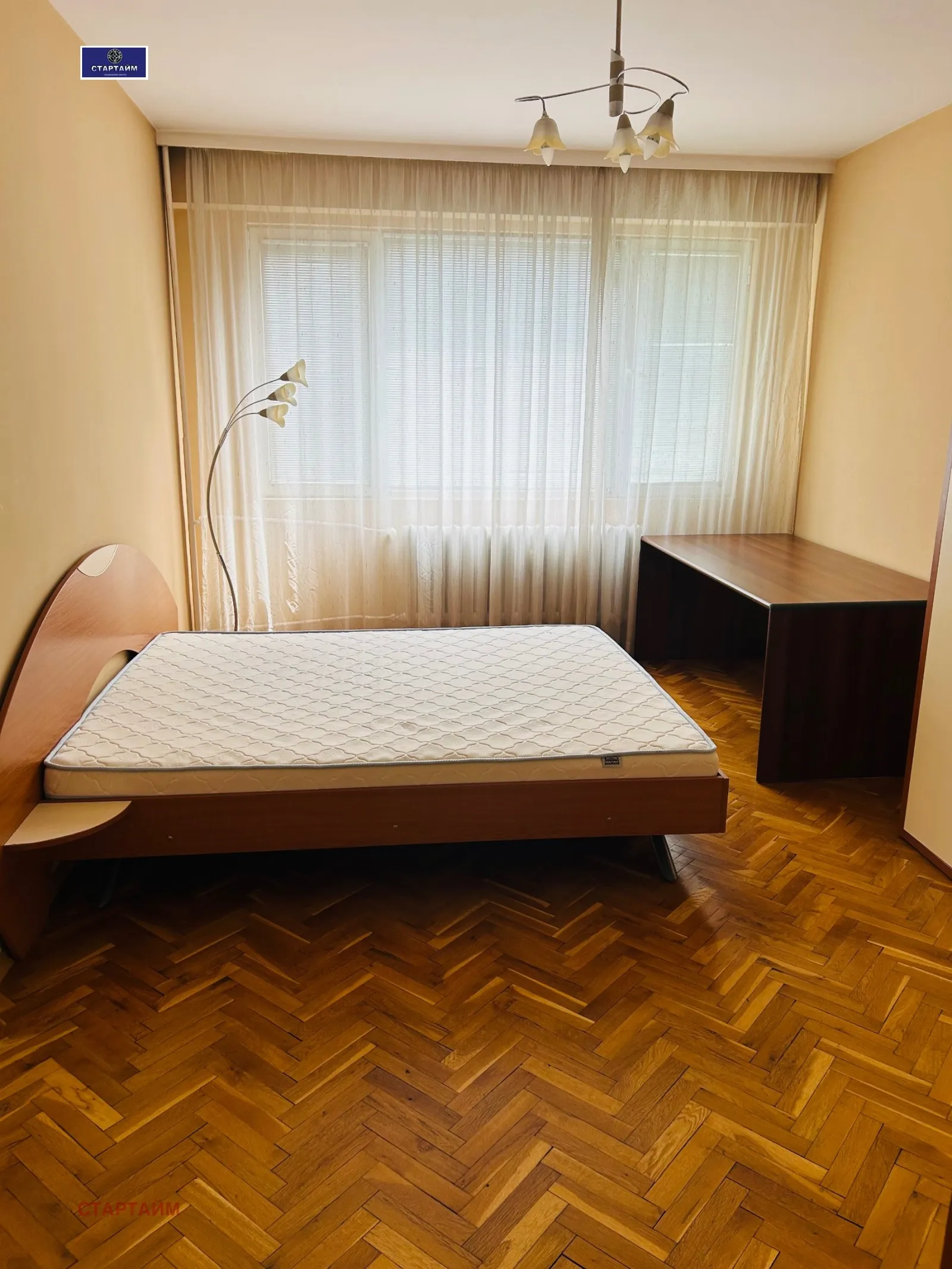 3-стаен, Света троица, София