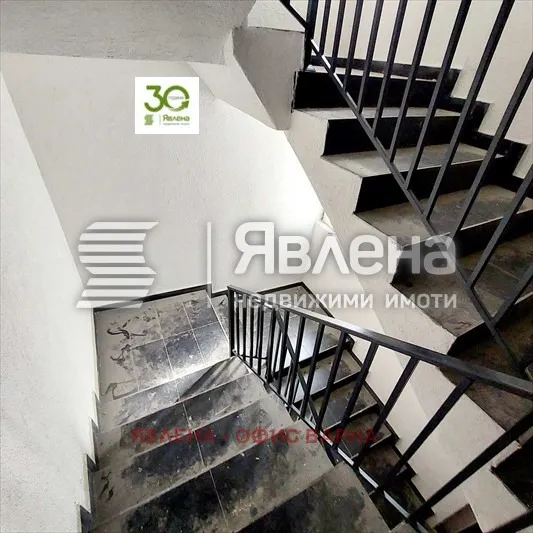 3-стаен, Христо Ботев, Варна