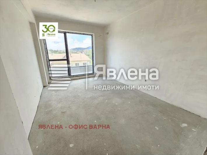 3-стаен, Васил Левски, Варна