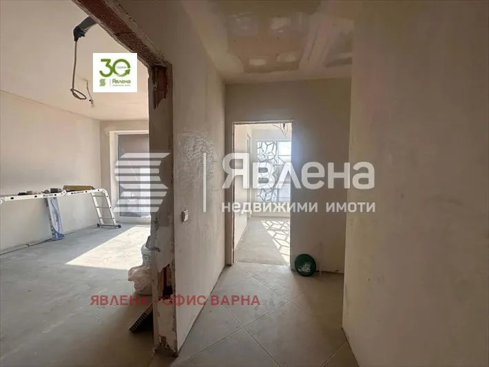 3-стаен, Бриз, Варна