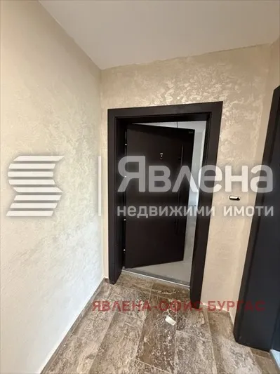 3-стаен, Славейков, Бургас - снимка 3 от 9