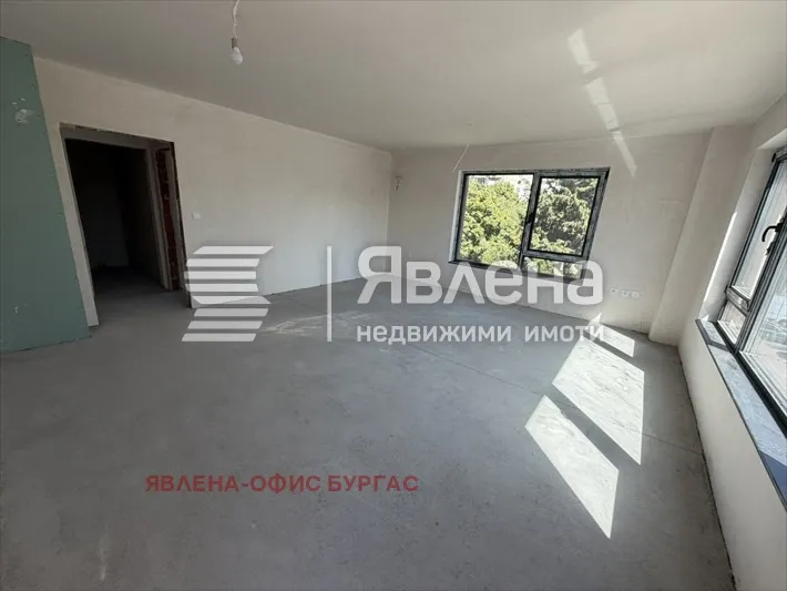 3-стаен, Славейков, Бургас - снимка 5 от 9