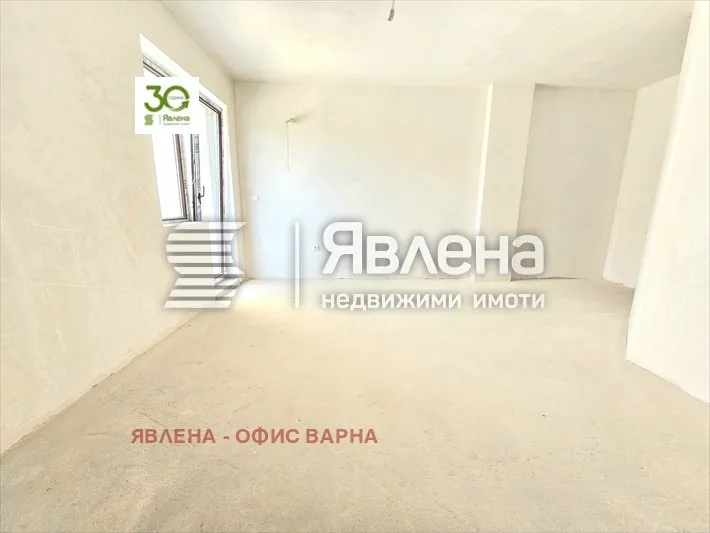 3-стаен, Траката, Варна