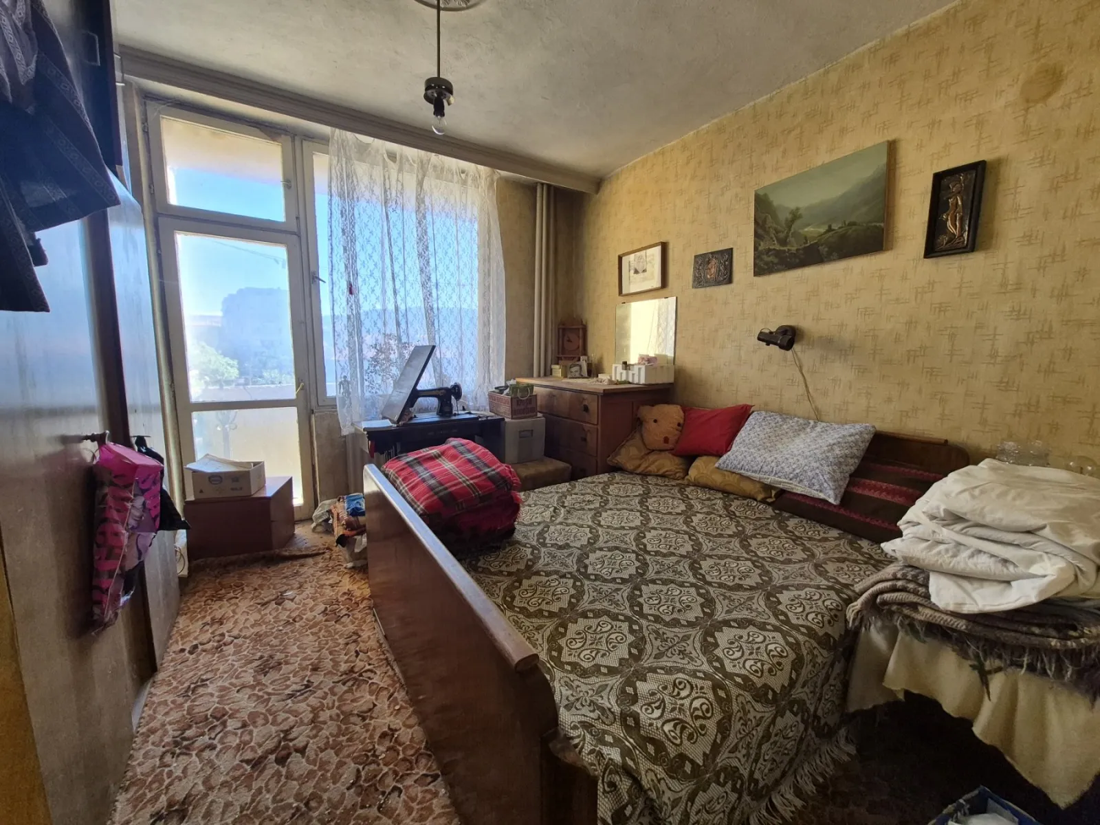 3-стаен, Ловеч, Северозападна България