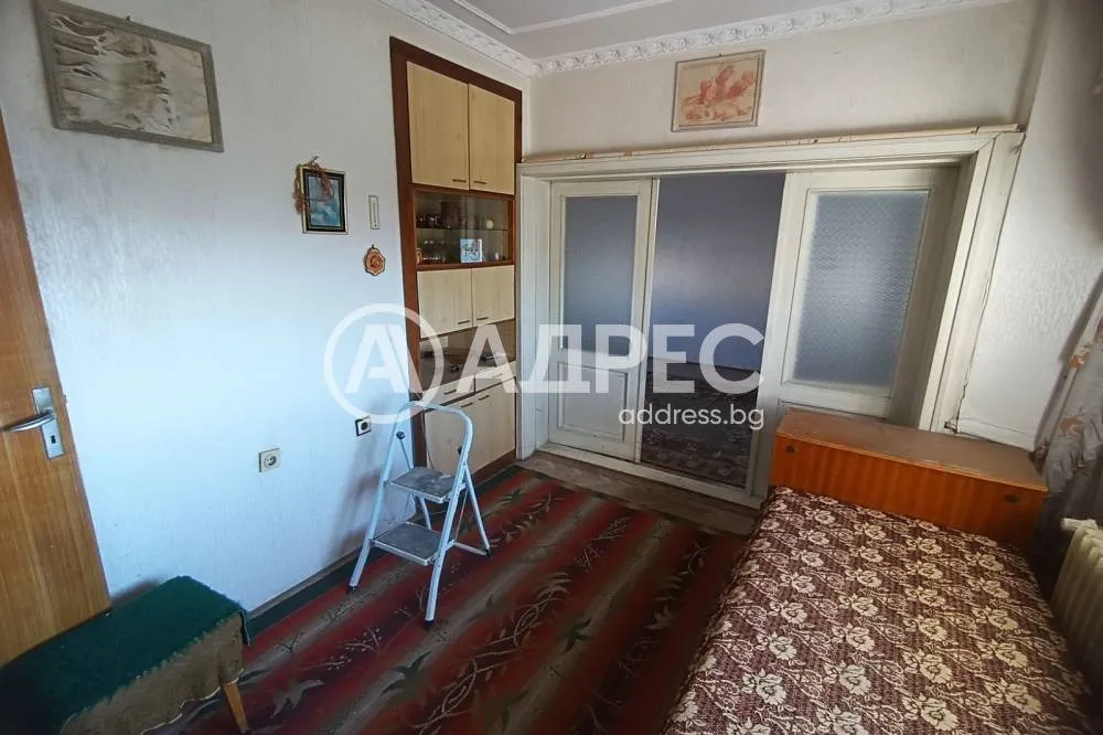 3-стаен, Разград, Северна България
