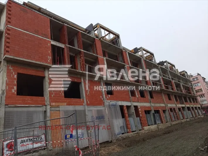 Многостаен, Възраждане, Бургас - снимка 6 от 13