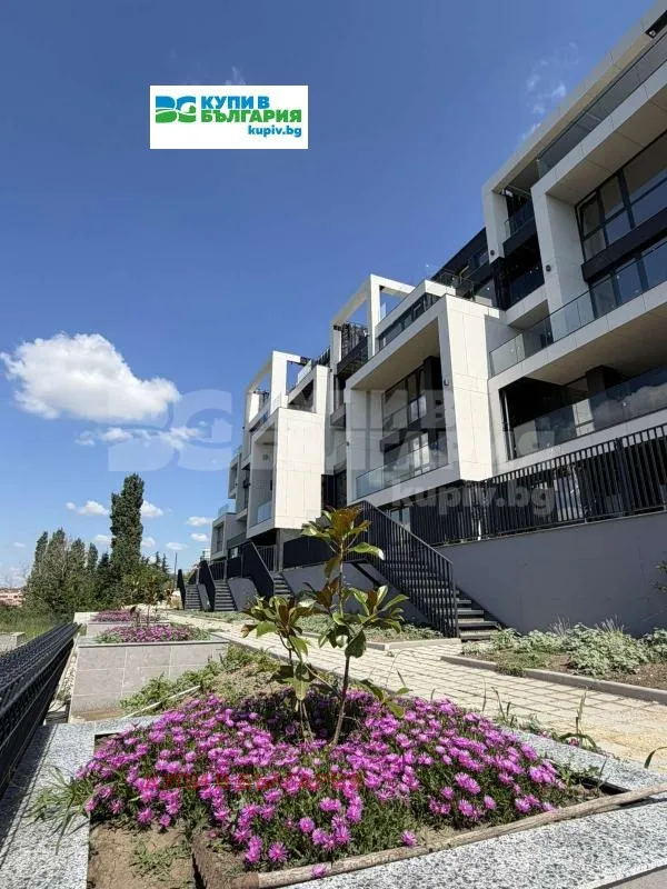 Многостаен, Бриз, Варна - снимка 2 от 17