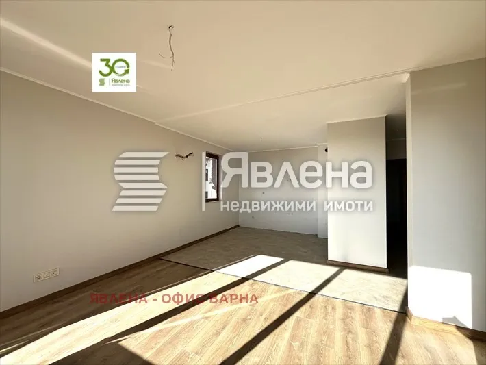Многостаен, Траката, Варна - снимка 8 от 10