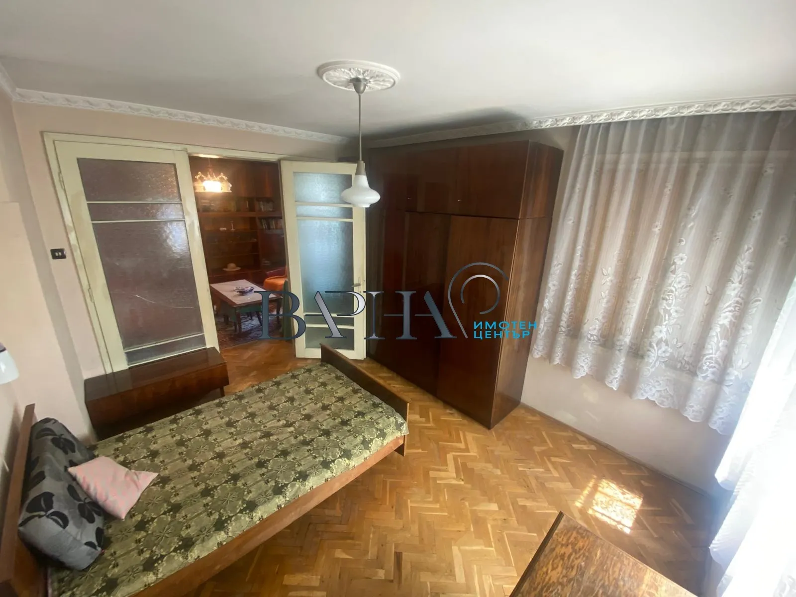 Многостаен, Тракия, Варна - снимка 15 от 17