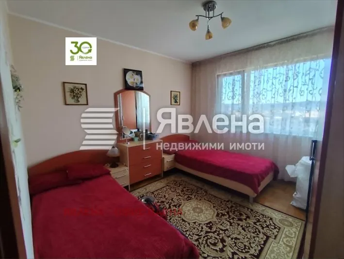 Многостаен, Тракия, Варна - снимка 11 от 13