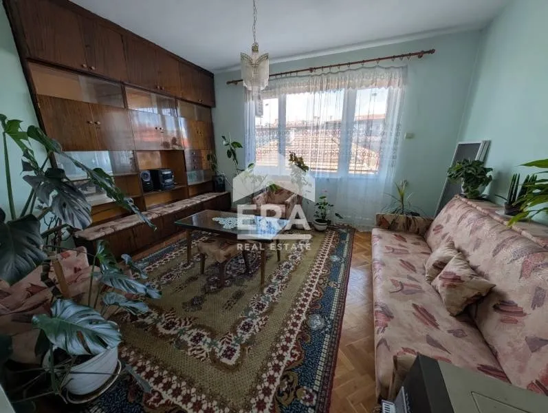 Многостаен, Шумен, Североизточна България - снимка 14 от 15