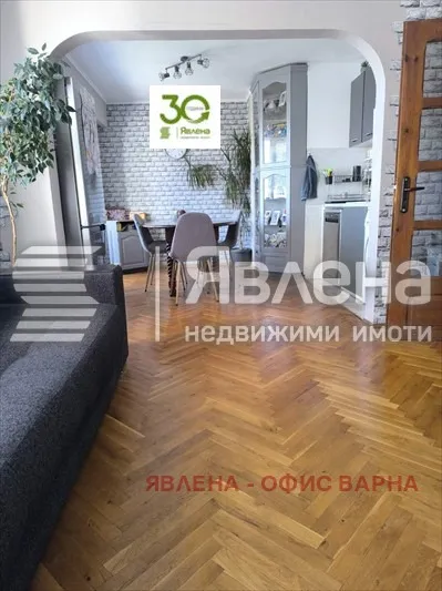 Многостаен, Владислав Варненчик, Варна - снимка 7 от 8