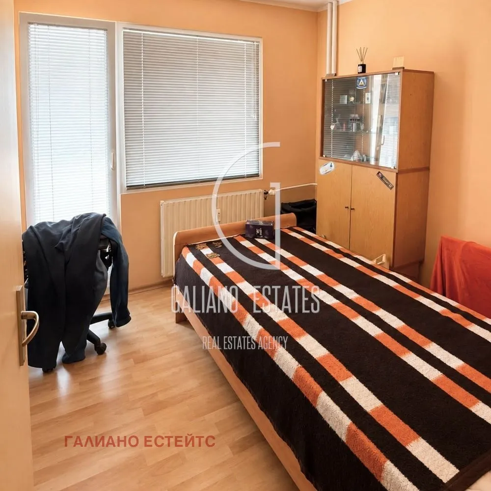 Многостаен, Обеля 2, София