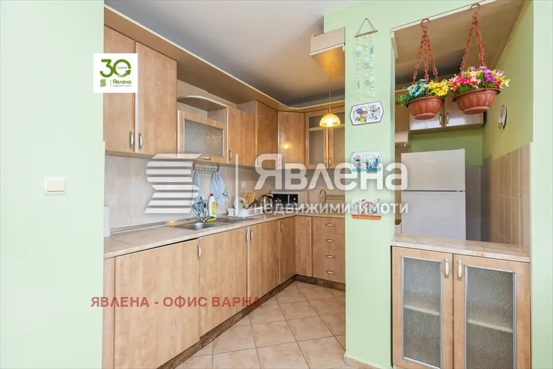 Многостаен, ВИНС, Варна - снимка 14 от 18