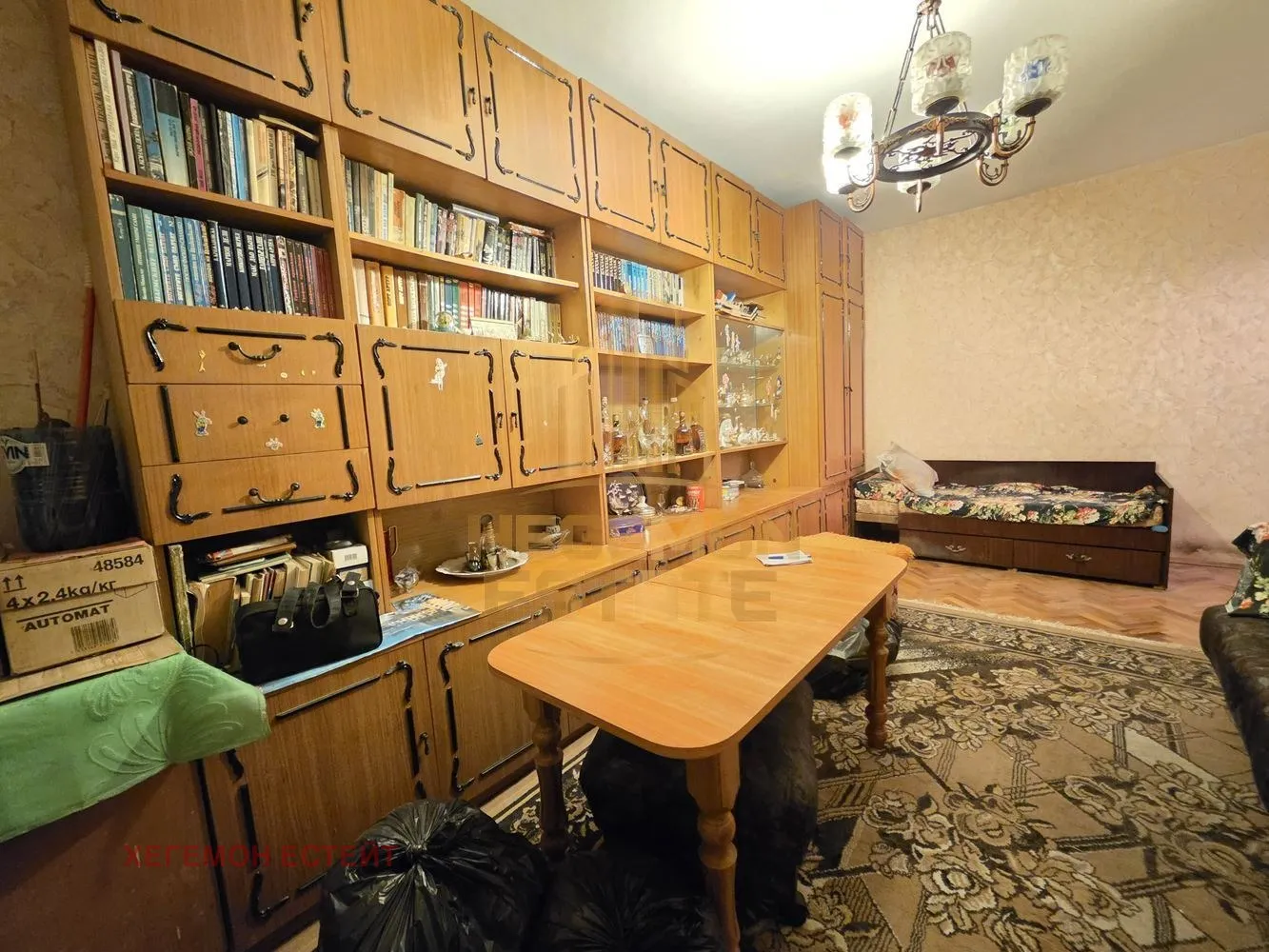 Многостаен, ВИНС, Варна - снимка 10 от 18