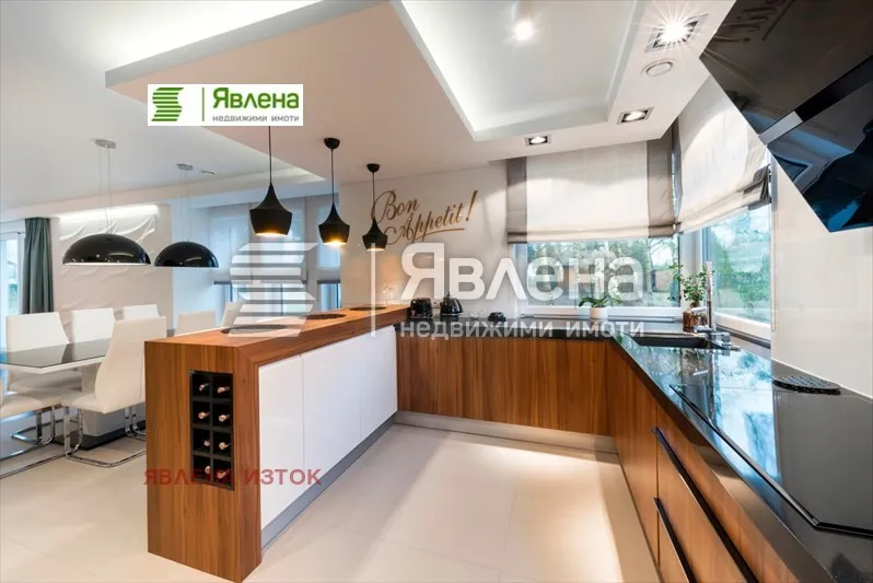 Апартамент, Изток, София - снимка 13 от 18