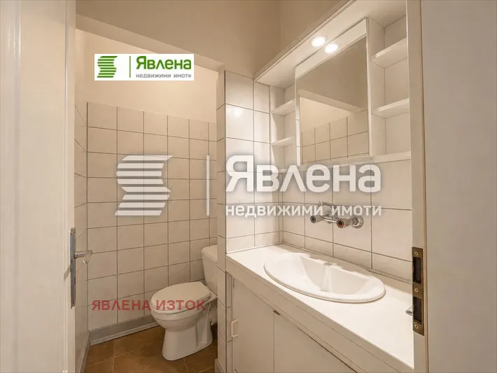 Апартамент, Изгрев, София - снимка 2 от 13