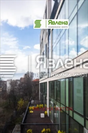 Апартамент, Изток, София - снимка 2 от 17