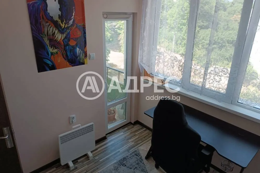 Апартамент, Разград, Северна България - снимка 3 от 13