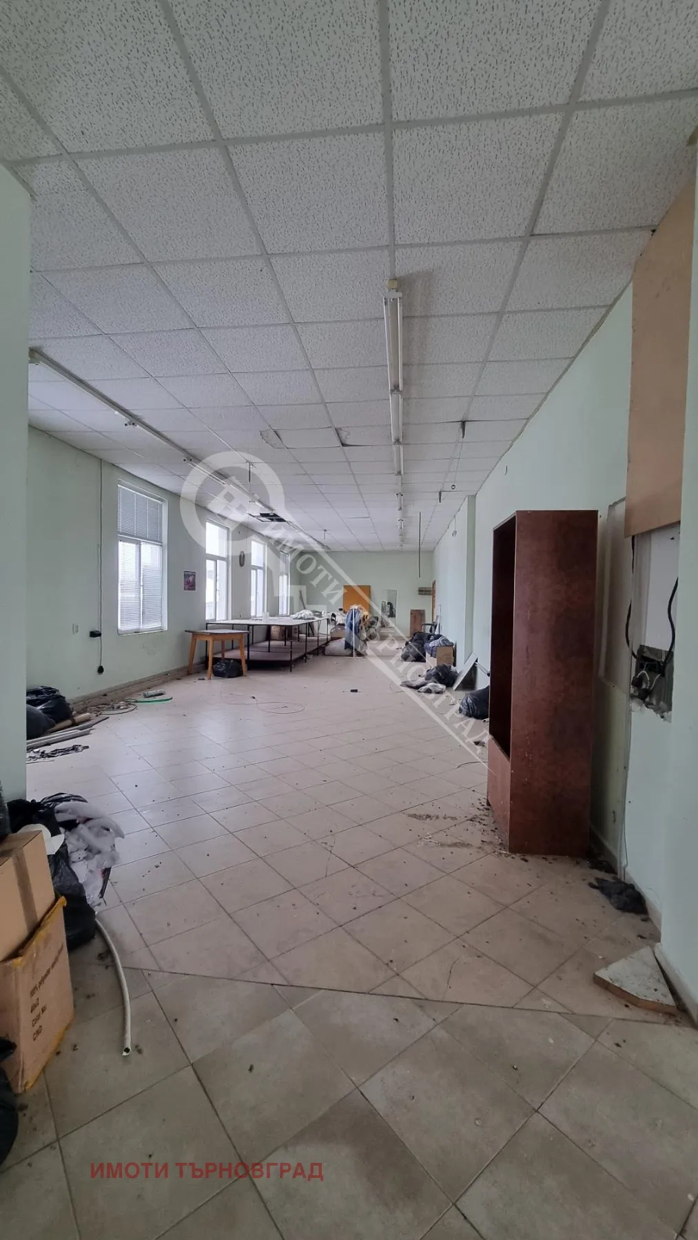Офис, Горна Оряховица, Северна България - снимка 10 от 12