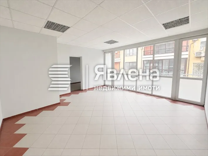 Многостаен, Тракия, Варна - снимка 4 от 7