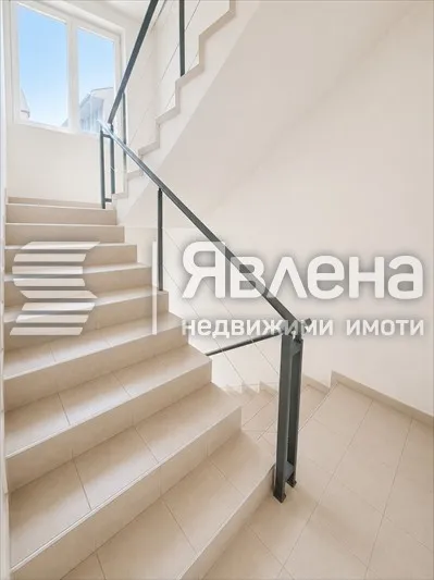 Многостаен, Тракия, Варна - снимка 5 от 7
