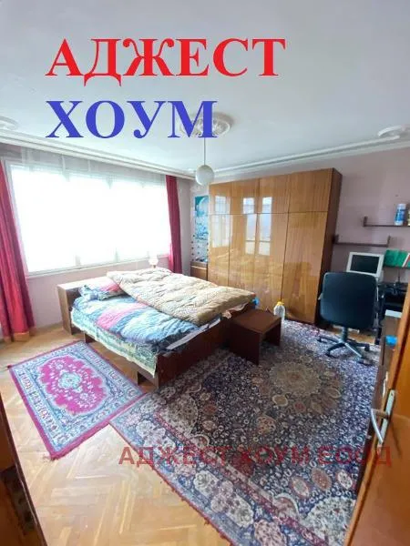 Етаж от къща, Шумен, Североизточна България - снимка 8 от 12
