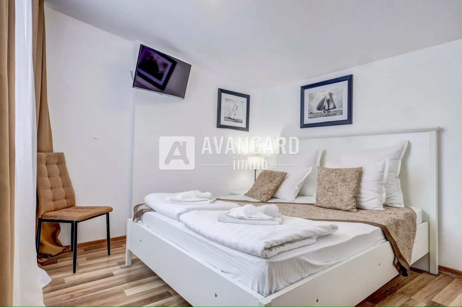 Етаж от къща, Гръцка махала, Варна - снимка 2 от 18