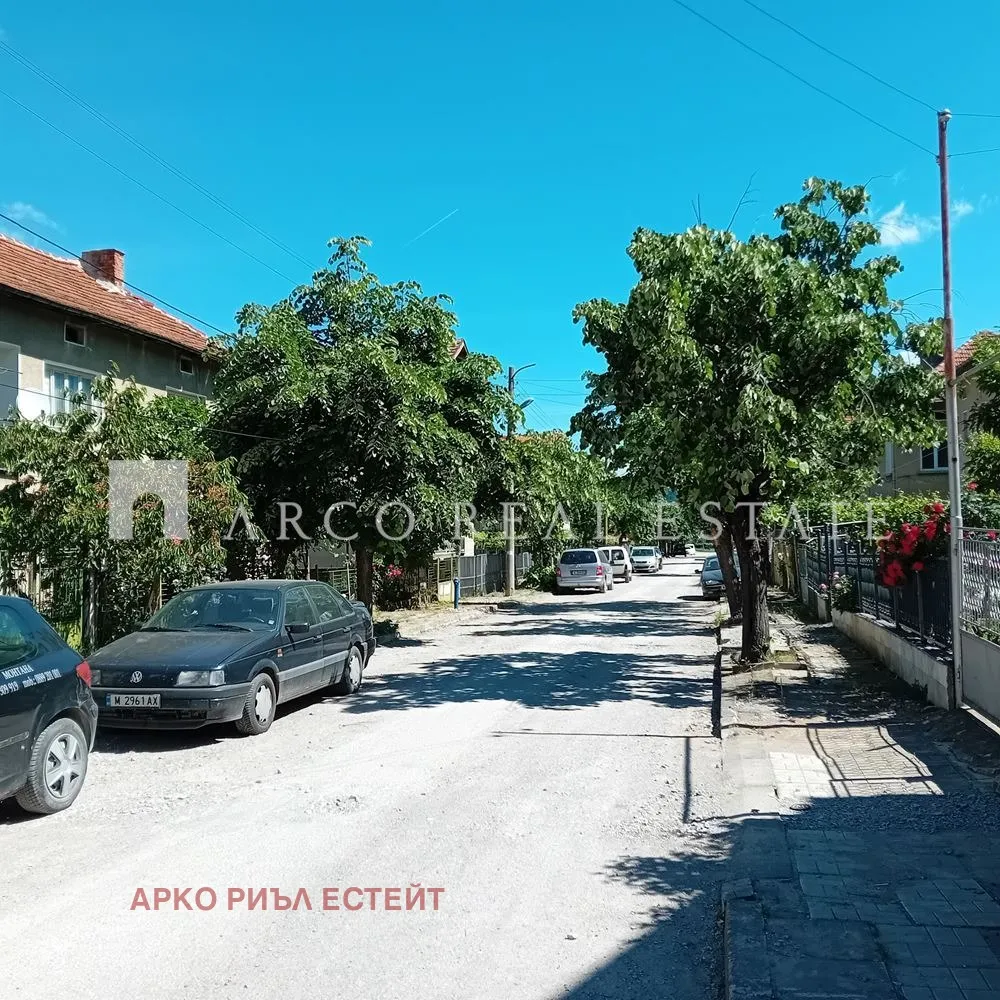 Етаж от къща, Монтана, Северозападна България - снимка 3 от 14