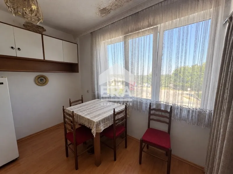 Етаж от къща, Силистра, Северна България