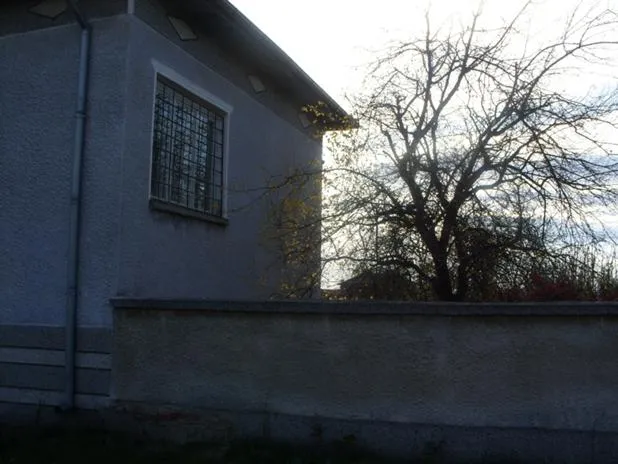 Къща, Братя Даскалови, Югоизточна България - снимка 3 от 8