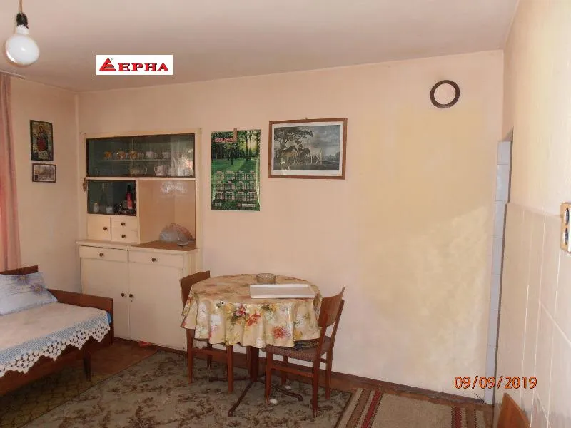 Къща, Хасково, Южна България - снимка 3 от 9