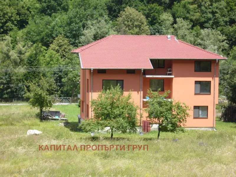 Къща, Тетевен, Северозападна България