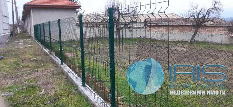 Къща, Шумен, Североизточна България - снимка 5 от 7