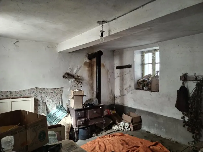 Къща, Плевен, Северозападна България - снимка 2 от 11