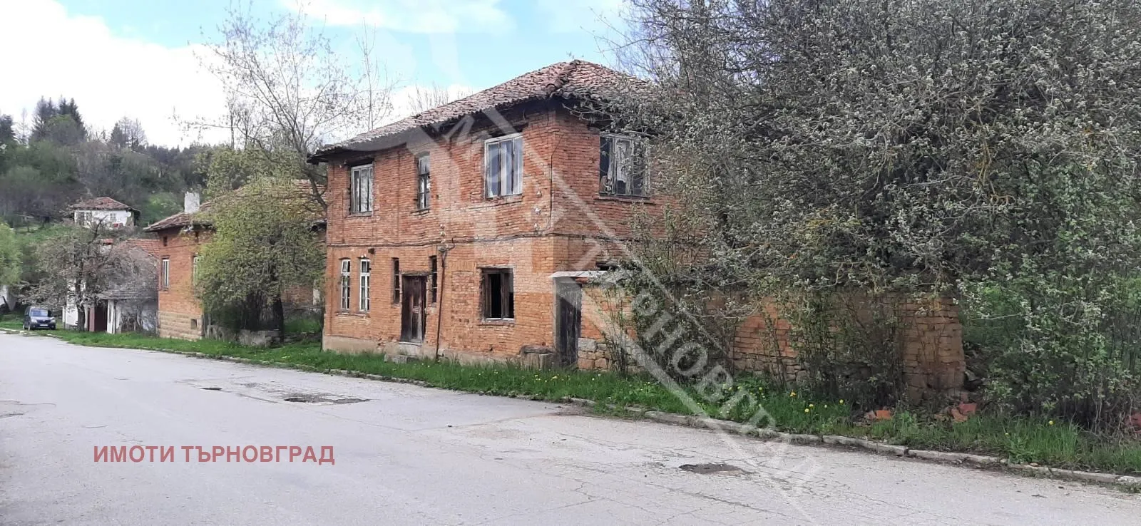 Къща, Елена, Северна България - снимка 2 от 16