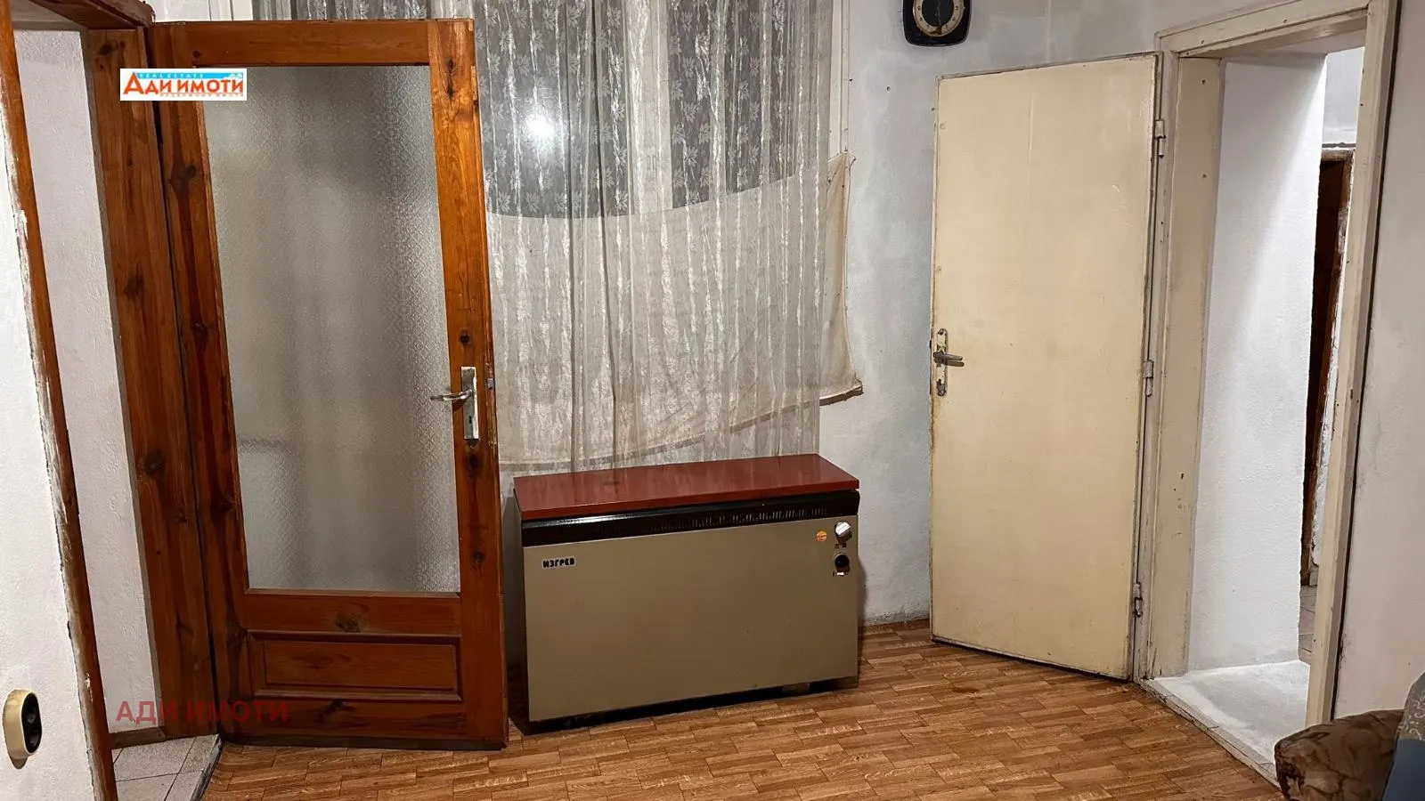 Къща, Карлово, Южна България - снимка 15 от 18