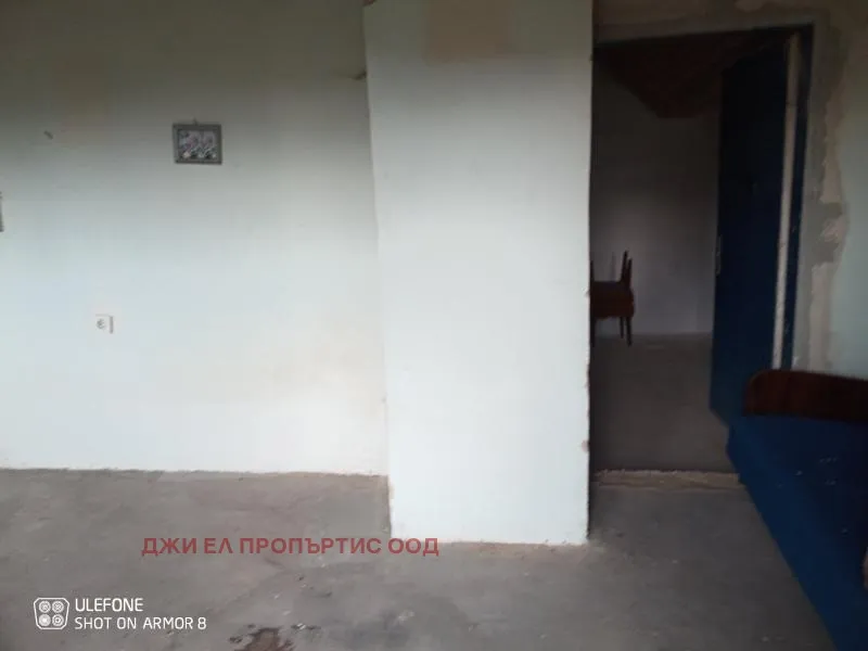 Къща, Своге, Югозападна България - снимка 2 от 10
